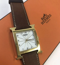 Load image into Gallery viewer, HERMES Classic &quot;H&quot; Watch